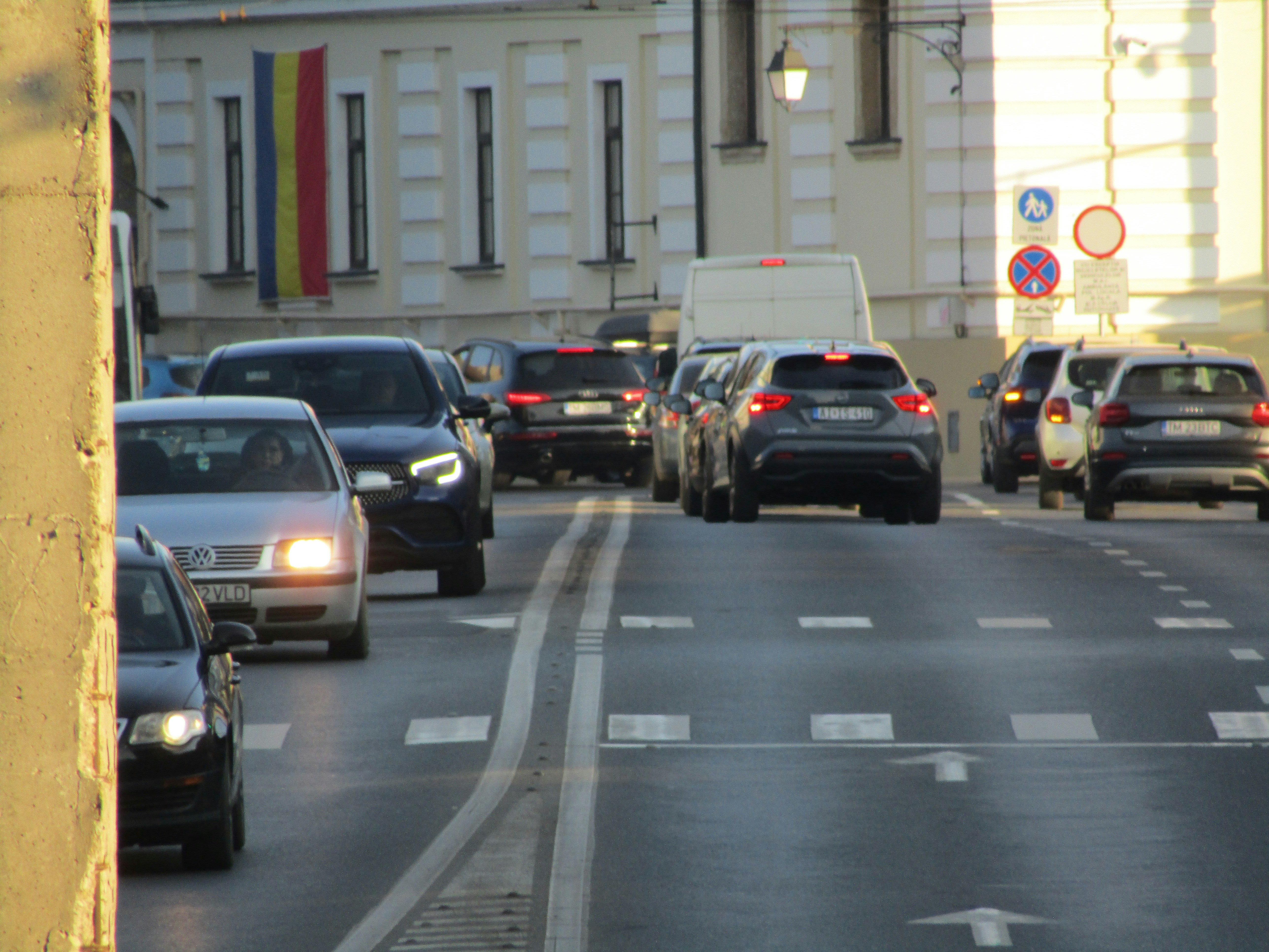 Chercher une place de parking pollue plus qu'on ne le croit