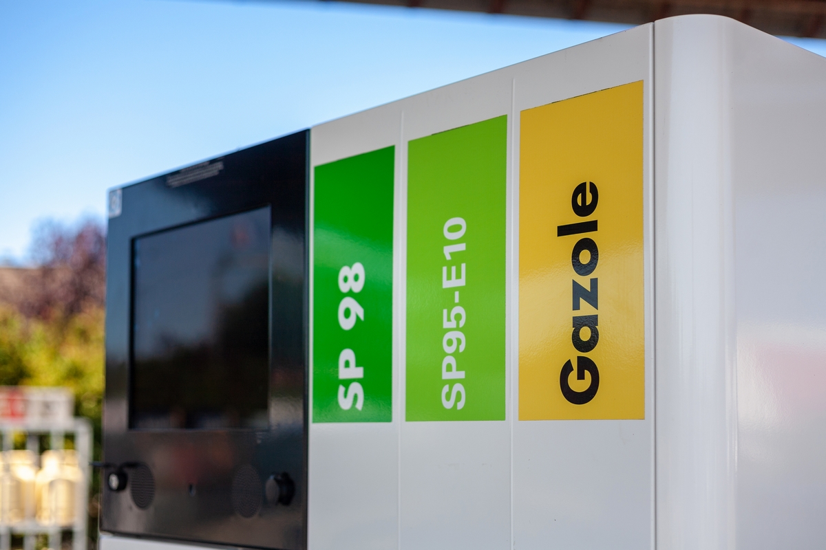 Carburant au plus haut : chercher une place de parking coûte encore plus cher